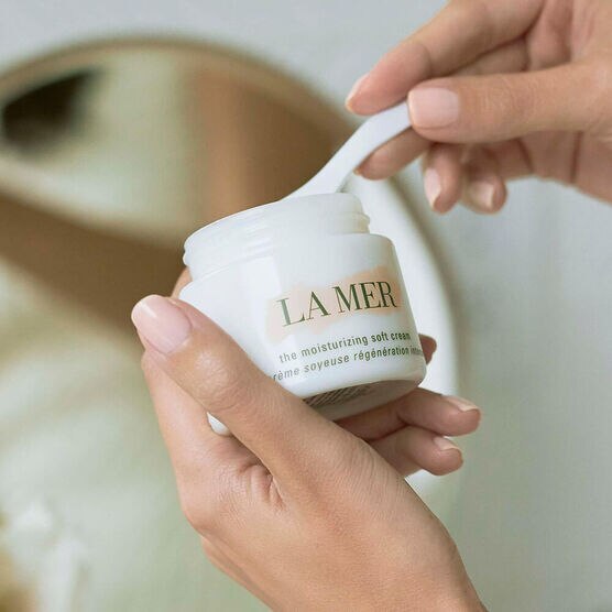 THE NEW MOISTURIZING SOFT CREAM 60ML